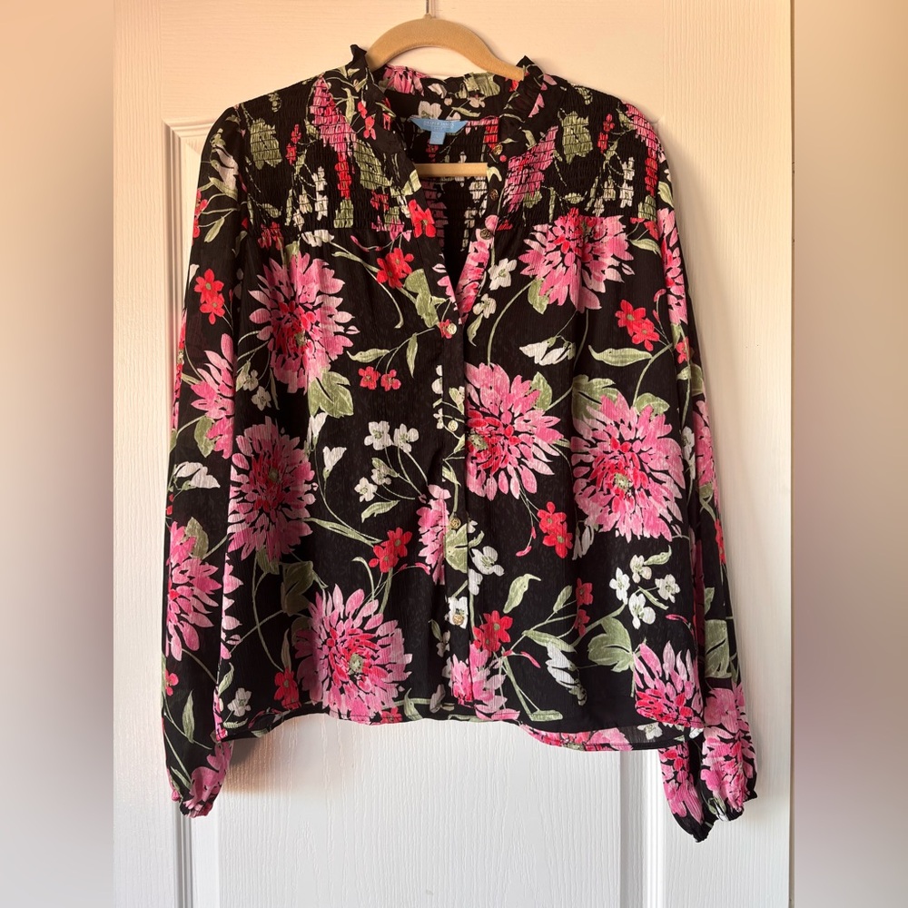 Draper James NWT RSVP Floral black Smocked Long Sleeve Blouse Womens large